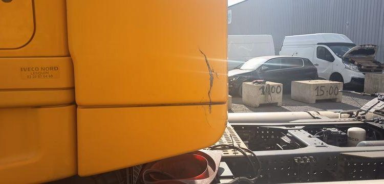 IVECO STRALIS NP460 – PTRA : 44 TONNES – GAZ – 205247 KMS – JAUNE FB-623-TQ