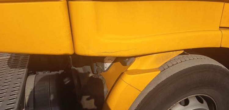 IVECO STRALIS NP460 – PTRA : 44 TONNES – GAZ – 205247 KMS – JAUNE FB-623-TQ