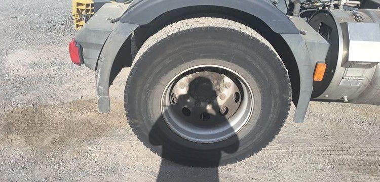 IVECO STRALIS NP460 – PTRA : 44 TONNES – GAZ – 205247 KMS – JAUNE FB-623-TQ