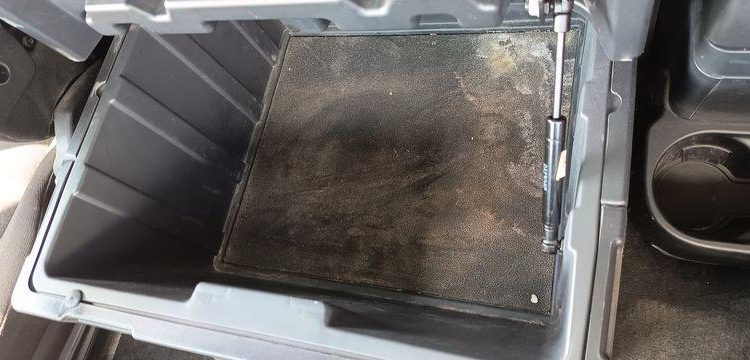 IVECO STRALIS 460 NP – PTRA : 44 TONNES – GAZ – 287316 KMS – ANNEE 2018 JAUNE FB-635-TQ