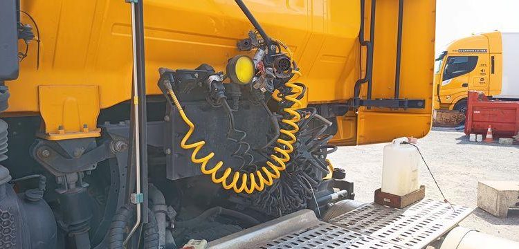 IVECO STRALIS 460 NP – PTRA : 44 TONNES – GAZ – 287316 KMS – ANNEE 2018 JAUNE FB-635-TQ