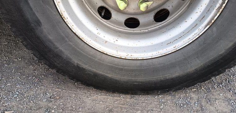 IVECO STRALIS 460 NP – PTRA : 44 TONNES – GAZ – 287316 KMS – ANNEE 2018 JAUNE FB-635-TQ