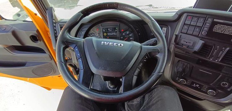 IVECO STRALIS 460 NP – PTRA : 44 TONNES – GAZ – 194425 KMS – JAUNE FE-327-PW