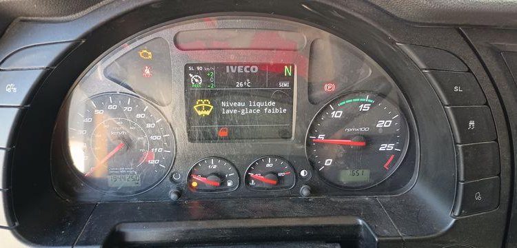 IVECO STRALIS 460 NP – PTRA : 44 TONNES – GAZ – 194425 KMS – JAUNE FE-327-PW