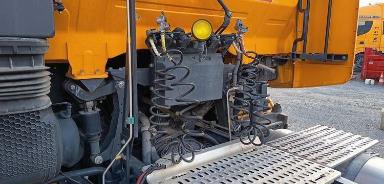 IVECO STRALIS 460 NP – PTRA : 44 TONNES – GAZ – 194425 KMS – JAUNE FE-327-PW