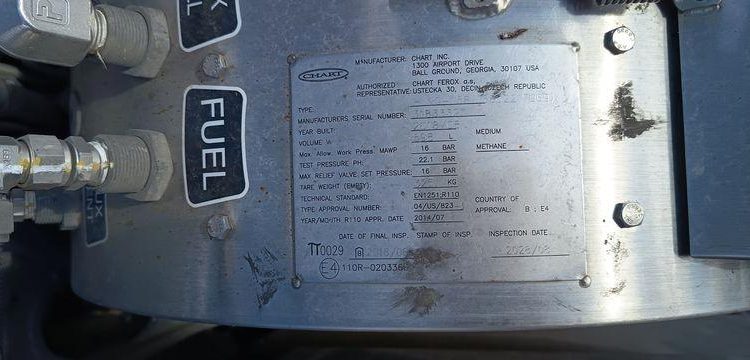 IVECO STRALIS 460 NP – PTRA : 44 TONNES – GAZ – 194425 KMS – JAUNE FE-327-PW