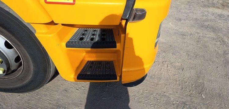 IVECO STRALIS 460 NP – PTRA : 44 TONNES – GAZ – 194425 KMS – JAUNE FE-327-PW