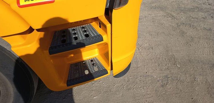 IVECO STRALIS 460 NP – PTRA : 44 TONNES – GAZ – 194425 KMS – JAUNE FE-327-PW