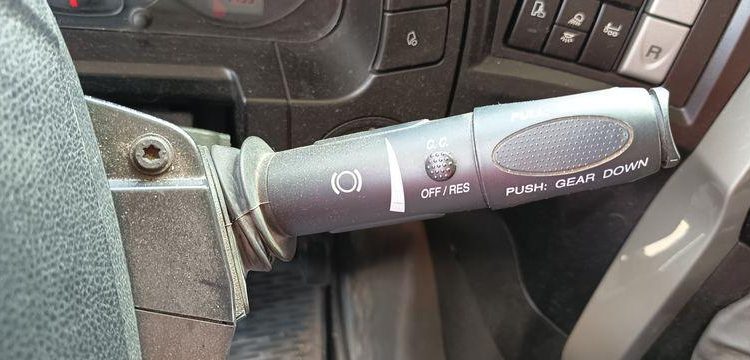 IVECO STRALIS 460 NP – PTRA 44 TONNES – GAZ – 192007 KMS – ANNEE 2019 JAUNE FE-539-YJ