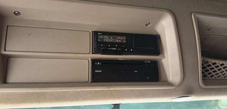 IVECO STRALIS 460 NP – PTRA 44 TONNES – GAZ – 192007 KMS – ANNEE 2019 JAUNE FE-539-YJ