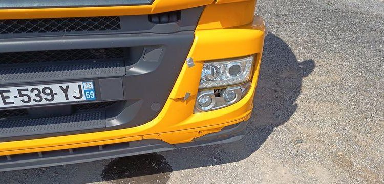 IVECO STRALIS 460 NP – PTRA 44 TONNES – GAZ – 192007 KMS – ANNEE 2019 JAUNE FE-539-YJ