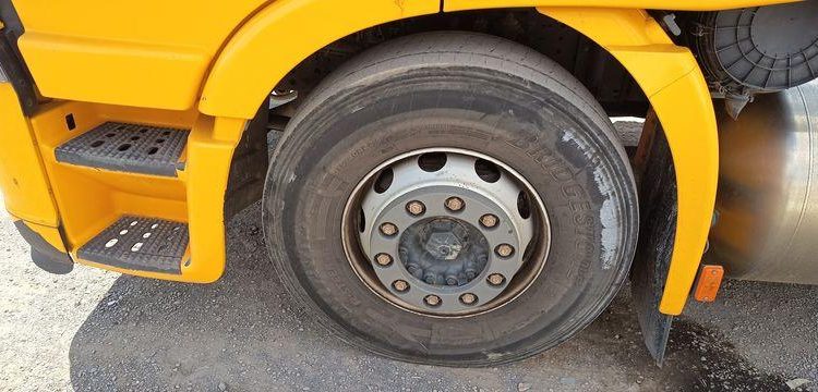 IVECO STRALIS 460 NP – PTRA 44 TONNES – GAZ – 192007 KMS – ANNEE 2019 JAUNE FE-539-YJ