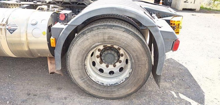 IVECO STRALIS 460 NP – PTRA 44 TONNES – GAZ – 192007 KMS – ANNEE 2019 JAUNE FE-539-YJ