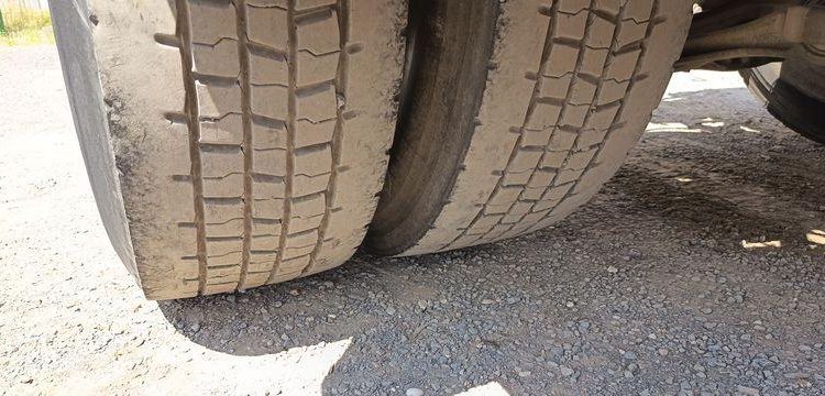 IVECO STRALIS 460 NP – PTRA 44 TONNES – GAZ – 192007 KMS – ANNEE 2019 JAUNE FE-539-YJ