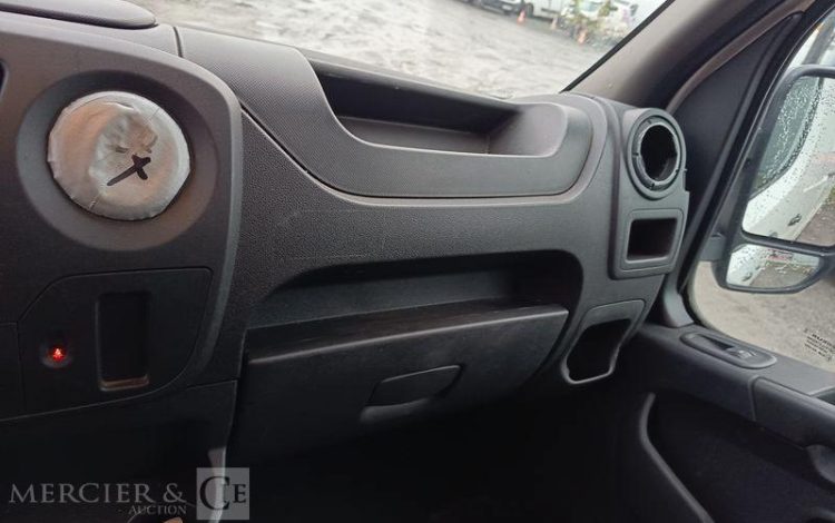 RENAULT MASTER GFC F3500 L3H2 DCI 130 BOIS  FG-351-VB