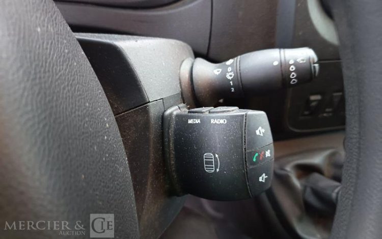 RENAULT MASTER GFC F3500 L3H2 DCI 130 BOIS  FG-351-VB