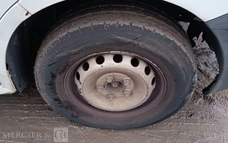 RENAULT MASTER GFC F3500 L3H2 DCI 130 BOIS  FG-351-VB