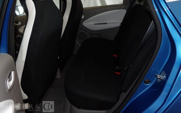 RENAULT ZOE R135 ZE 135 69PPM 50KWH ACHAT-INTEGRAL CHARGE-NORMALE EDITION ONE BVA BLEU FJ-374-AG