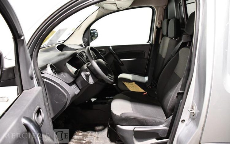 RENAULT KANGOO FOURGON 1.5 BLUEDCI 95 GRAND-CONFORT GRIS FP-579-AS