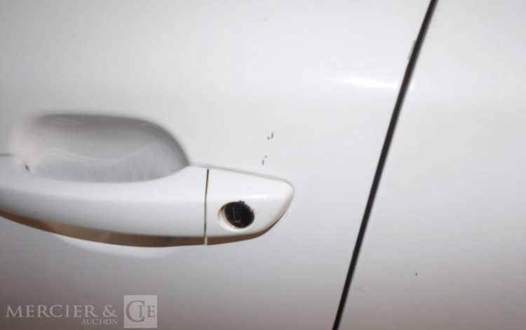 PEUGEOT 2008 ALLURE BUSINESS 100CH BLANC FS-907-MG