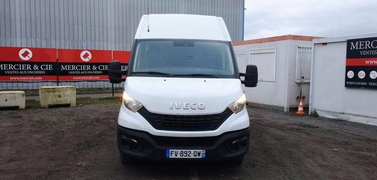IVECO DAILLY 34C140 FOURGON – AN 2020 – 91325 KM BLANC FV-892-QW