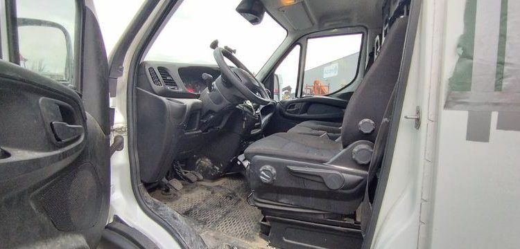 IVECO DAILLY 34C140 FOURGON – AN 2020 – 91325 KM BLANC FV-892-QW