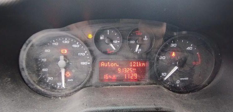 IVECO DAILLY 34C140 FOURGON – AN 2020 – 91325 KM BLANC FV-892-QW