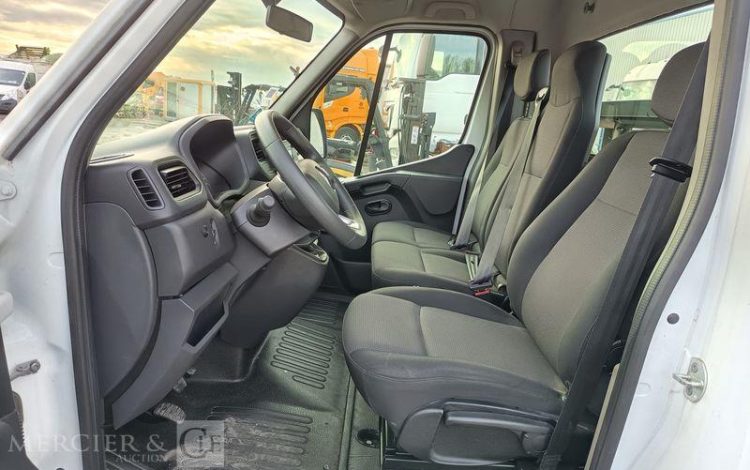 RENAULT MASTER PORTE VOITURE DCI 130CH GD CFT  GB-121-KS