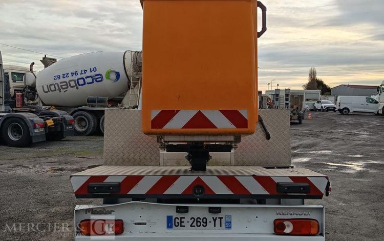RENAULT MASTER AVEC NACELLE KLUBB/KL26 – 10 M DIESEL – 108 HEURES -2618 KMS – ANNEE 2022  GE-269-YT