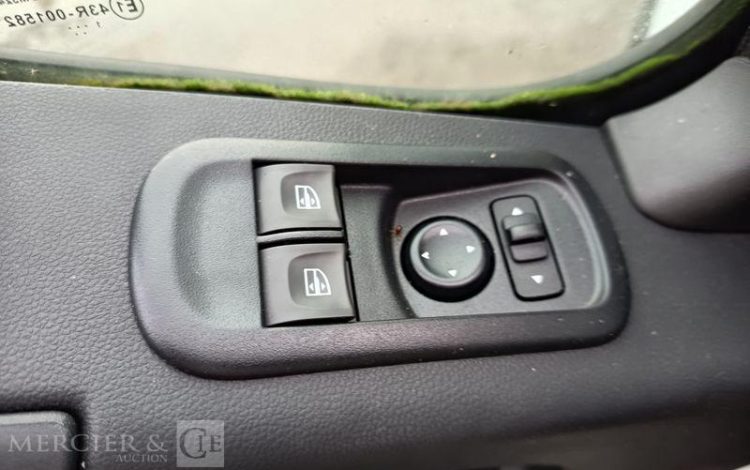 RENAULT MASTER AVEC NACELLE KLUBB/KL26 – 10 M DIESEL – 108 HEURES -2618 KMS – ANNEE 2022  GE-269-YT