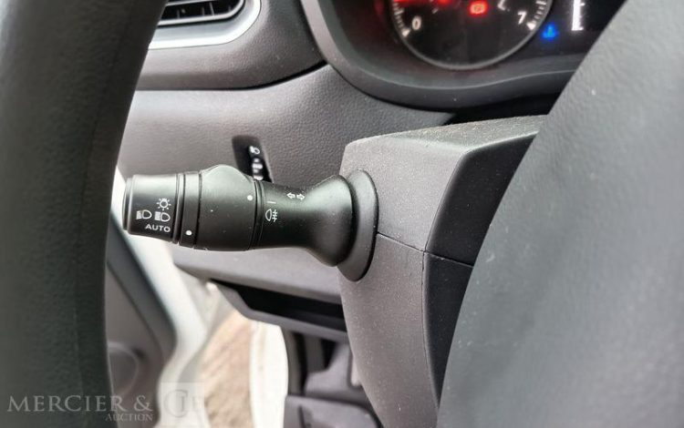 RENAULT MASTER AVEC NACELLE KLUBB/KL26 – 10 M DIESEL – 108 HEURES -2618 KMS – ANNEE 2022  GE-269-YT