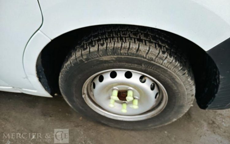 RENAULT MASTER AVEC NACELLE KLUBB/KL26 – 10 M DIESEL – 108 HEURES -2618 KMS – ANNEE 2022  GE-269-YT