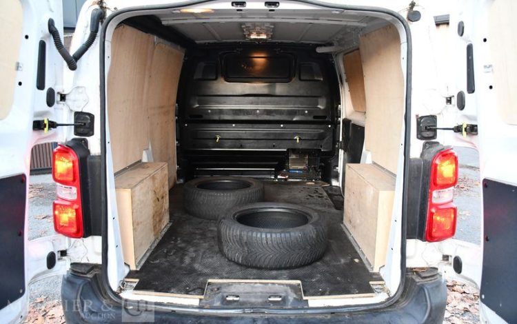 PEUGEOT EXPERT FOURGON 2.0 BLUEHDI 145 L2 PREMIUM BLANC GK-148-RD