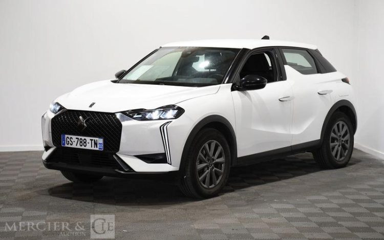 DS DS3 CROSSBACK STE 46kWh 136ch BASTILLE BLANC GS-788-TN