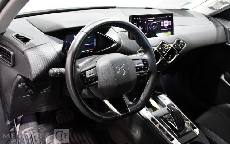 DS DS3 CROSSBACK STE 46kWh 136ch BASTILLE BLANC GS-788-TN
