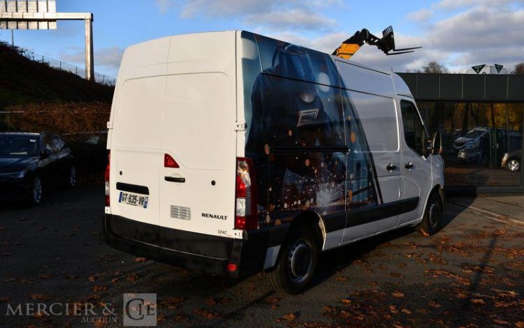 RENAULT MASTER FOURGON 2.3 BLUEDCI 135 35 L2H2 GRAND-CONFORT BLANC GT-635-VR