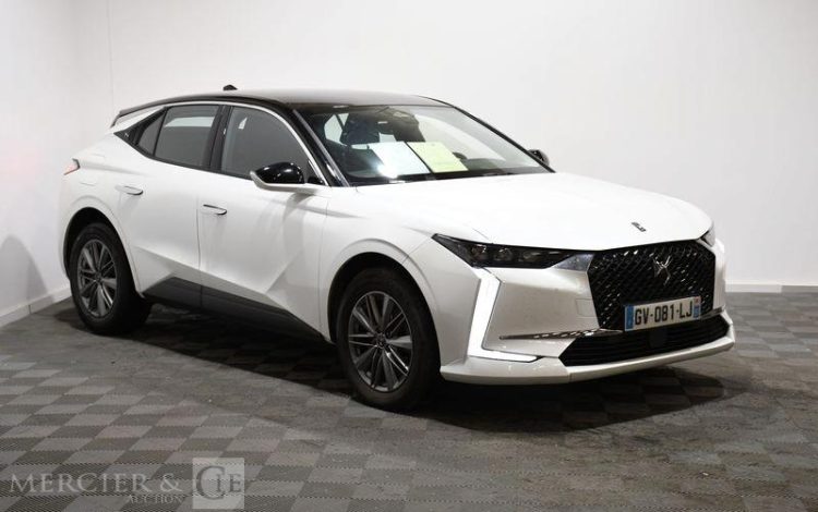 DS DS4 1.2 PURETECH 130ch BASTILLE EAT BLANC GV-081-LJ