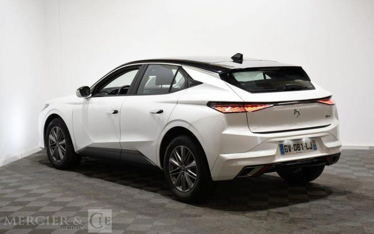 DS DS4 1.2 PURETECH 130ch BASTILLE EAT BLANC GV-081-LJ