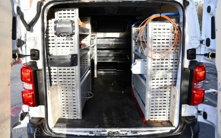 CITROEN JUMPY FOURGON 1.5 BLUEHDI 120 M L2  equipé atelier BLANC GV-536-LG