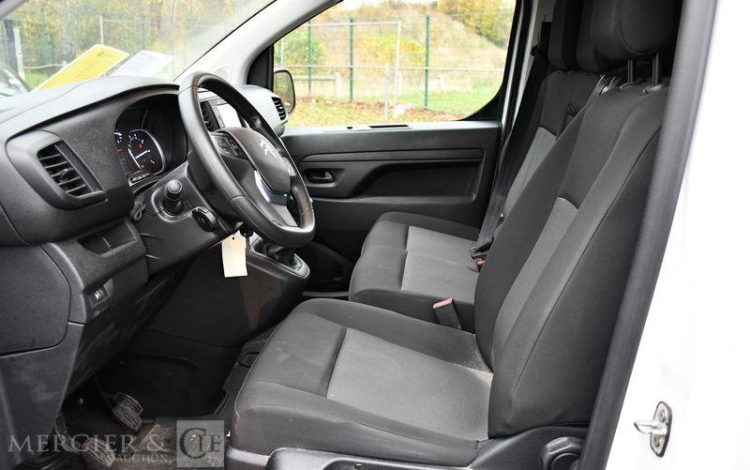 CITROEN JUMPY FOURGON 1.5 BLUEHDI 120 M L2 BLANC GV-539-LG