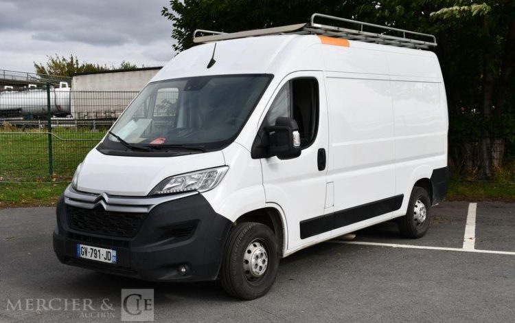 CITROEN JUMPER FOURGON 33 2.2 BLUEHDI 140ch PREMIUM CONNECT BLANC GV-791-JD
