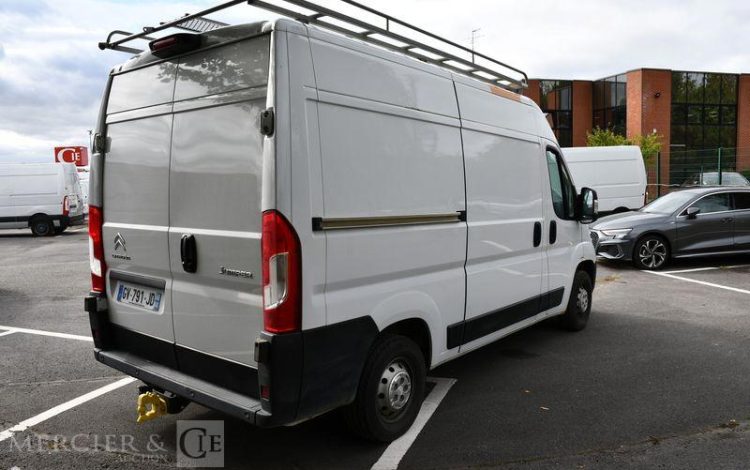 CITROEN JUMPER FOURGON 33 2.2 BLUEHDI 140ch PREMIUM CONNECT BLANC GV-791-JD