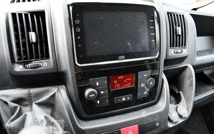 CITROEN JUMPER FOURGON 33 2.2 BLUEHDI 140ch PREMIUM CONNECT BLANC GV-791-JD