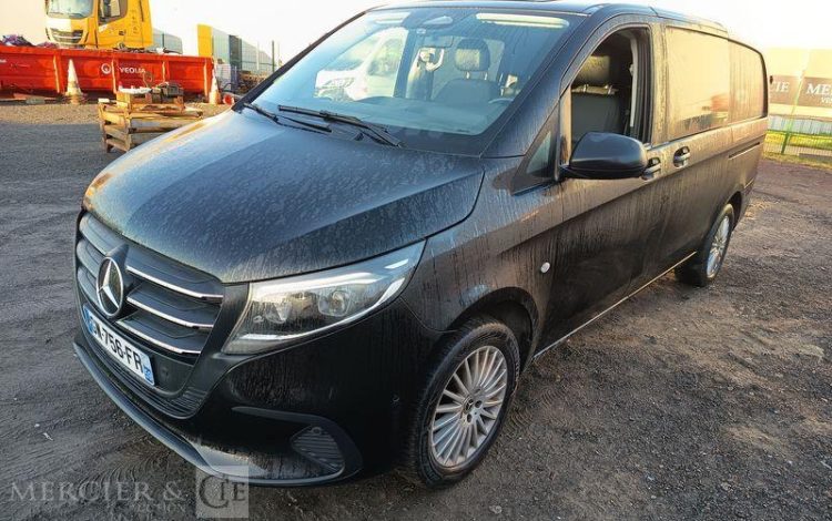 MERCEDES VITO MIXTO 116 CDI 163 CV – DIESEL – 41459 KMS – ANNEE 2024 NOIR GW-756-FR