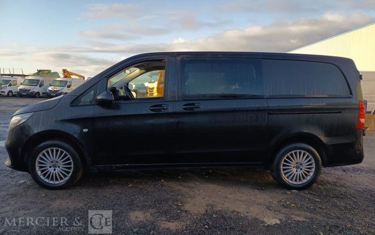 MERCEDES VITO MIXTO 116 CDI 163 CV – DIESEL – 41459 KMS – ANNEE 2024 NOIR GW-756-FR