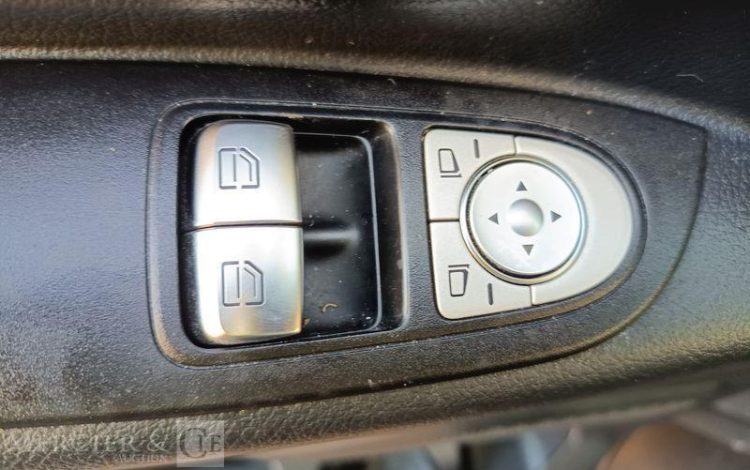 MERCEDES VITO MIXTO 116 CDI 163 CV – DIESEL – 41459 KMS – ANNEE 2024 NOIR GW-756-FR