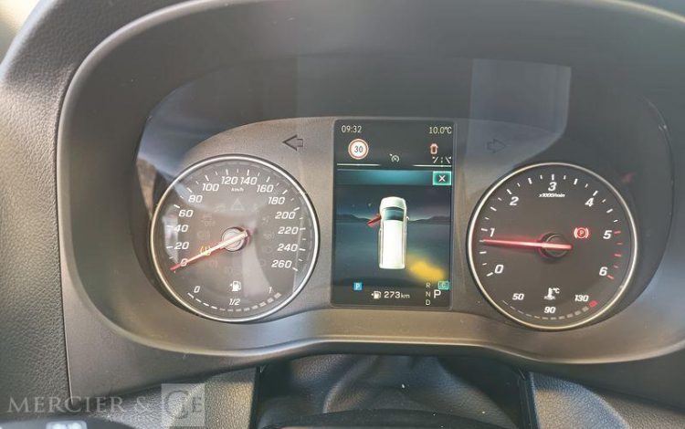 MERCEDES VITO MIXTO 116 CDI 163 CV – DIESEL – 41459 KMS – ANNEE 2024 NOIR GW-756-FR