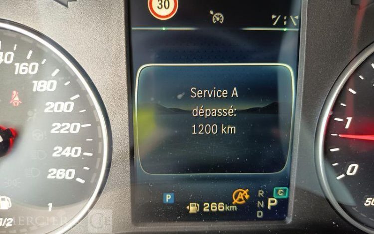 MERCEDES VITO MIXTO 116 CDI 163 CV – DIESEL – 41459 KMS – ANNEE 2024 NOIR GW-756-FR