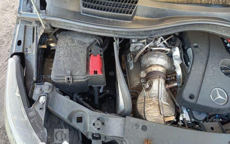 MERCEDES VITO MIXTO 116 CDI 163 CV – DIESEL – 41459 KMS – ANNEE 2024 NOIR GW-756-FR