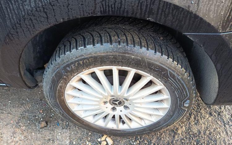 MERCEDES VITO MIXTO 116 CDI 163 CV – DIESEL – 41459 KMS – ANNEE 2024 NOIR GW-756-FR